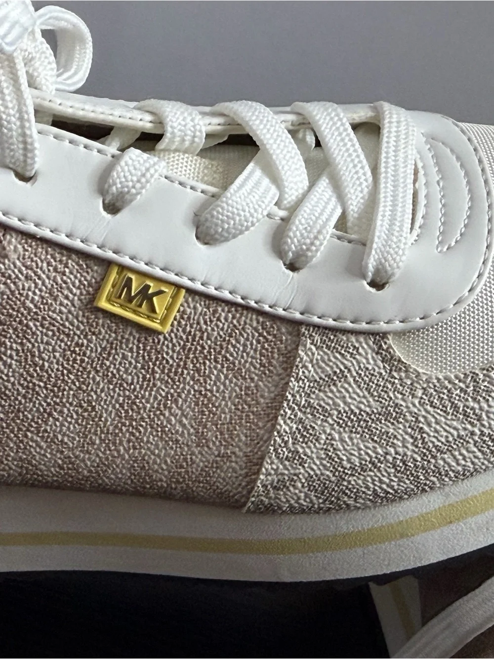 Michael Kors Cream & Yellow Logo-Trim Sneakers